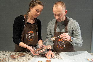 參觀博物館的布魯塞爾巧克力故事巧克力工坊