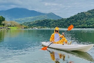 花蓮鯉魚潭獨木舟教練指導體驗圖片