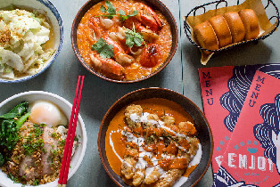 享受Eating House & Bar諾富特新加坡史蒂文斯酒店