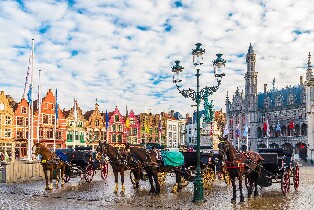 澤布呂赫至布魯日來回接駁車