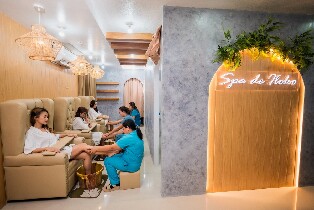 拉烏尼翁聖費爾南多的伊洛科水療中心