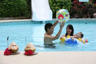 菲律賓拉古娜瀑布山度假酒店1日通行證