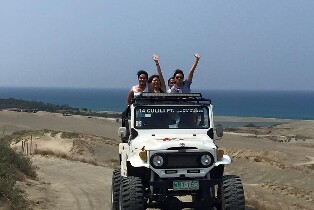 伊羅戈斯吉普車越野 & 滑沙體驗