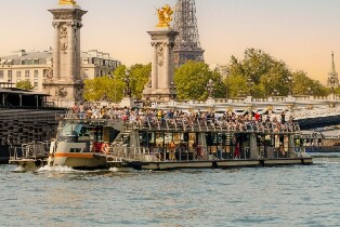 巴黎蒙馬特區導覽列車 & 塞納河遊船體驗