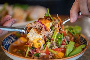 泰國巷弄美食夜間小團導覽