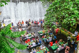 埃斯庫德羅莊園鄉村瀑布一日遊