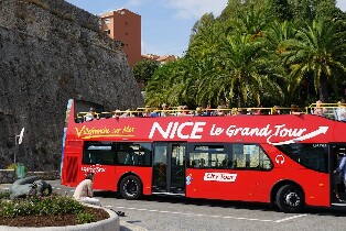 尼斯隨上隨下巴士之旅