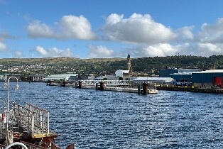 格裏諾克、斯特靈城堡和羅蒙湖全日遊