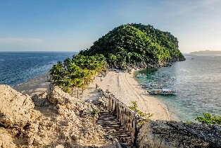 卡爾勒斯巨人島多日私人跳島遊