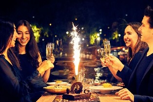 巴黎塞納河晚餐遊船體驗