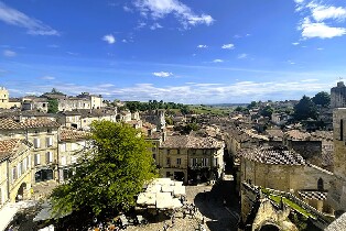 從波爾多出發：聖愛美濃下午葡萄酒之旅