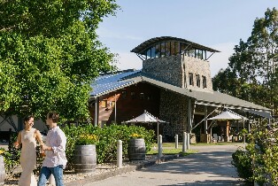 思洛美酒莊之旅及品酒體驗