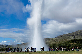 黃金圈一日遊 & 騎馬體驗