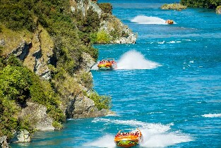皇后鎮雷霆噴射快艇探險之旅