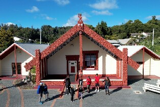 新西蘭華卡雷瓦雷瓦毛利村導覽