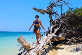 蘭塔島四島快艇之旅含翡翠洞