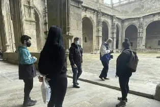 聖地牙哥-德孔波斯特拉大教堂與榮耀之門徒步導覽