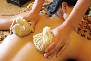 雅加達伍茲家庭按摩和足部反射療法