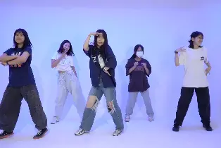 釜山K-POP舞蹈課程 & 專業影片拍攝