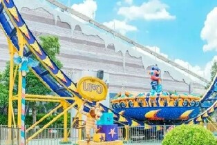 佛山美的鷺湖探索王國（一票通玩4大主題園區20項機動遊戲無限次暢玩）