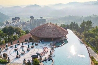 賀州西溪森林溫泉悅泉居酒店私湯客房（2大2小自助早+晚+無限次露天溫泉+無動力樂園+贈水果酸奶）