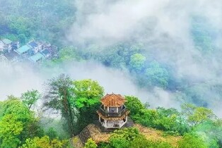 飛霞風景名勝區暢玩山水秘境（全含交通）