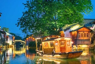 子夜酒店舒適大/標間（含雙人早+西柵門票2張+雙人下午茶+無限次出入+接駁車）