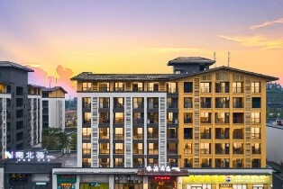 禪域小鎮雅泊酒店 客房（買1送1 雙人抄經品茗+雙人湯泉或早餐2選1+雙人遊樂5選1）