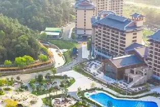 翔順金水台豪華房（2晚/2間1晚含2大2小水上樂園温泉早餐晚餐象窩山門票DIY）