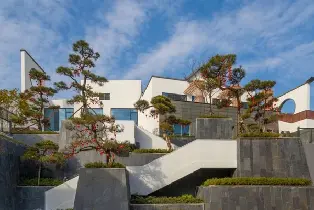 武當山太極觀宜湯泉度假莊園湖景大牀雙牀房（1晚含雙人養生早午餐小龍蝦臻享晚餐兒童樂園禪修丹元炁功習練太板養生功）