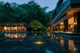 Qingcheng Mountain Zuowang Forest Hotel (Stay & Healing Package - Star Pillow Hot Spring - Serene Summer - Mountain Escape)