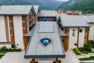 Ya'an Longcanggou Binrui Hot Spring Hotel (Dining, Accommodation, Hot Spring & Fun Package)