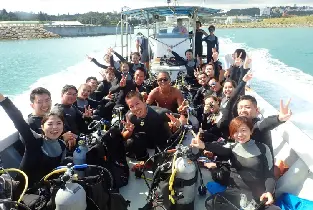 Okinawa Dream Snorkeling & Diving Experience (Unlimited Free Photos & Videos & Chinese Instructor)