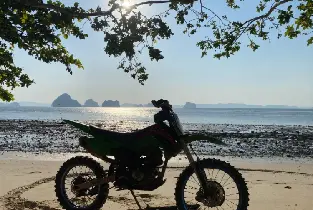 喀比越野摩托車探險，適合所有程度玩家