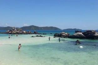 小皮皮島＆大皮皮島＆瑪雅灣＆蛋島快艇一日遊（普吉島出發）