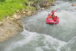普吉島白水漂流 & 空中飛索 & ATV摩托車騎行體驗